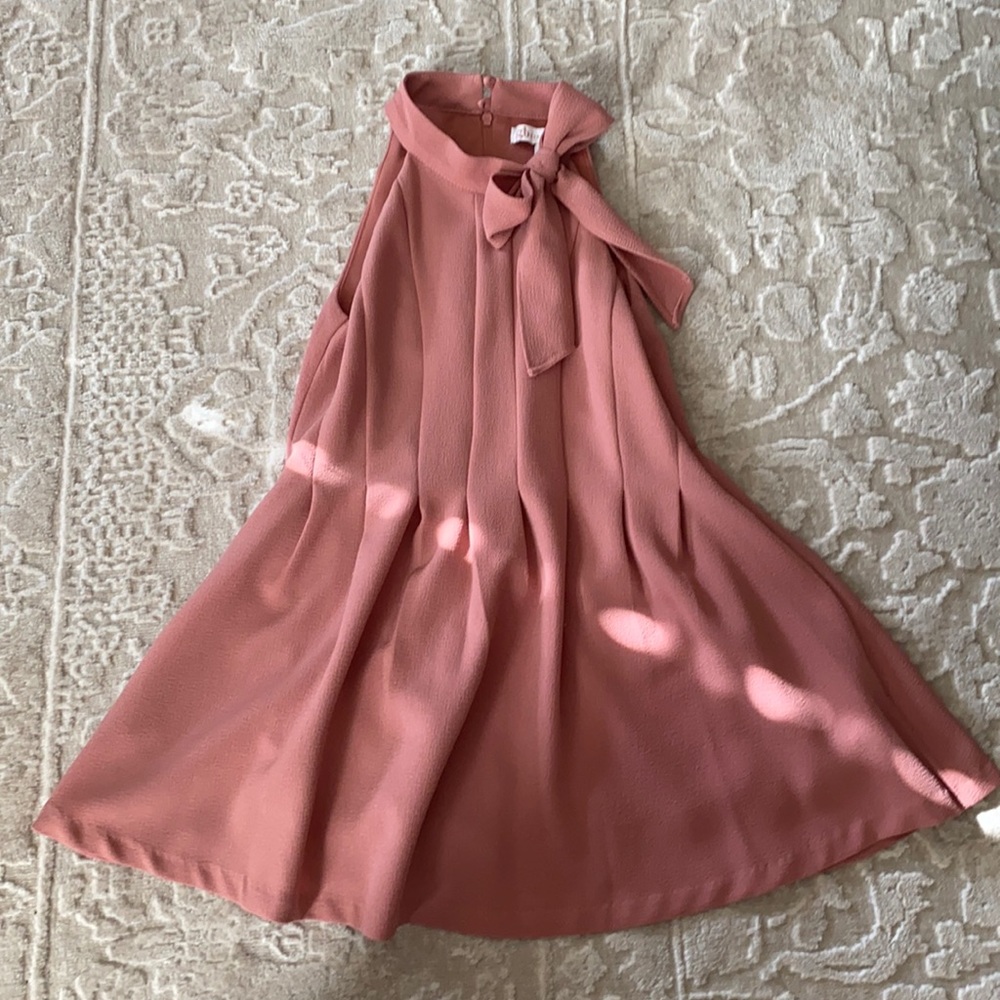 GB dress from Dillard’s. Excellent condition.